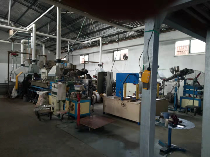 塑料鋼絲軟管廠(chǎng)家車(chē)間案例展示